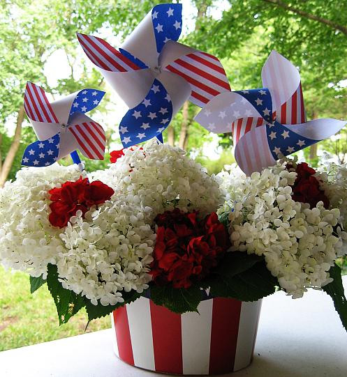 4th Of July Centerpiece Ideas
 Fourth of July decorations