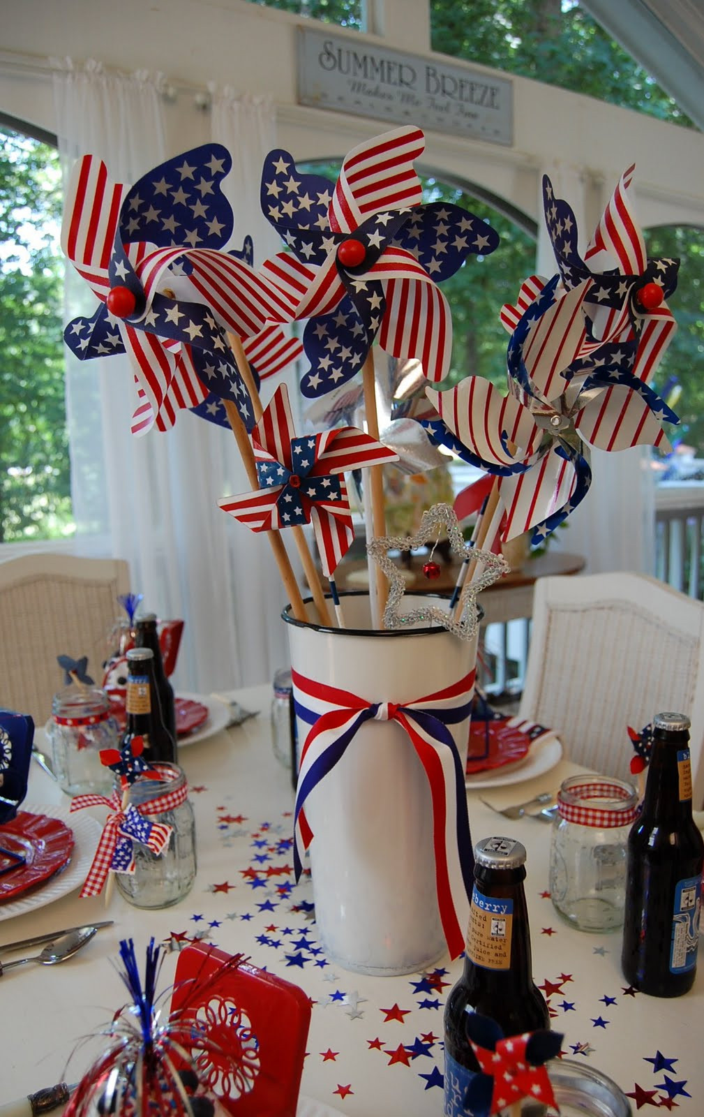 4th Of July Centerpiece Ideas
 A Patriotic Celebration Table Setting