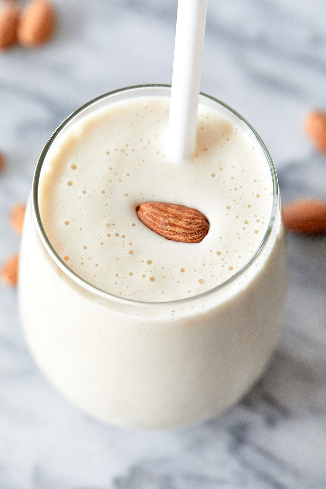 Almond Milk Smoothies
 Almond Banana Smoothie Recipe — Eatwell101