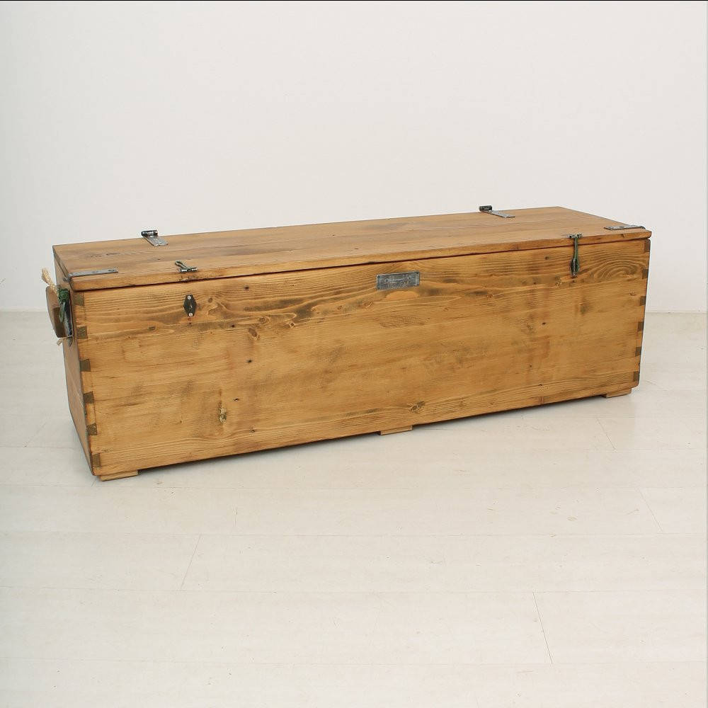Antique Wood Storage Bench
 Antique Wooden Storage Bench 1900s for sale at Pamono
