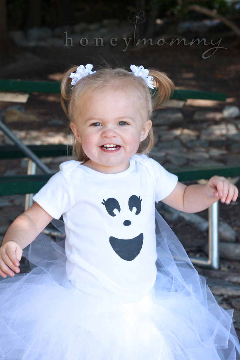 Baby Costumes Diy
 Honey Mommy DIY Easy Ghost Costumes