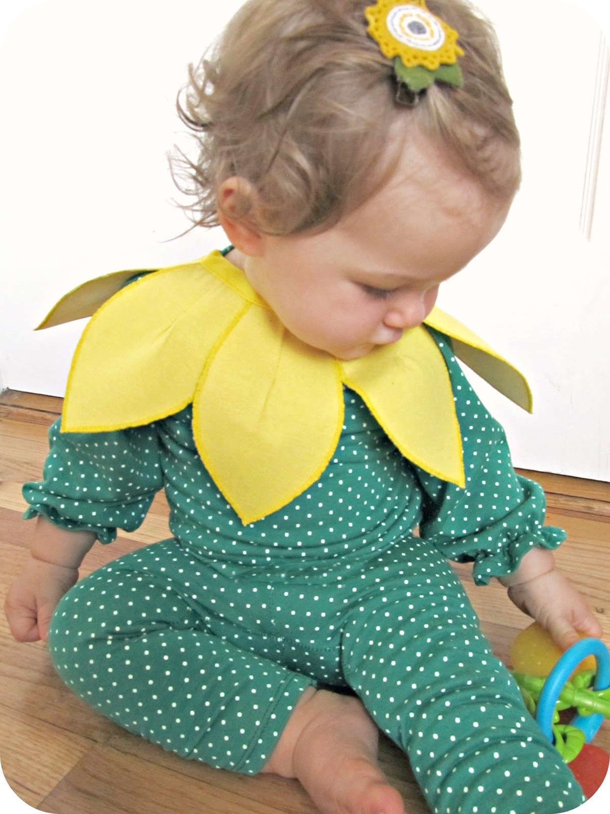 Baby Costumes Diy
 fy dress up baby sunflower costume