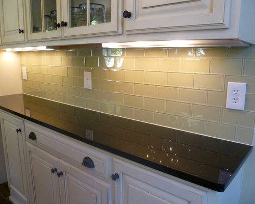 Backsplash Glass Tile For Kitchen
 Glass Tile Kitchen Backsplash Home Design Ideas