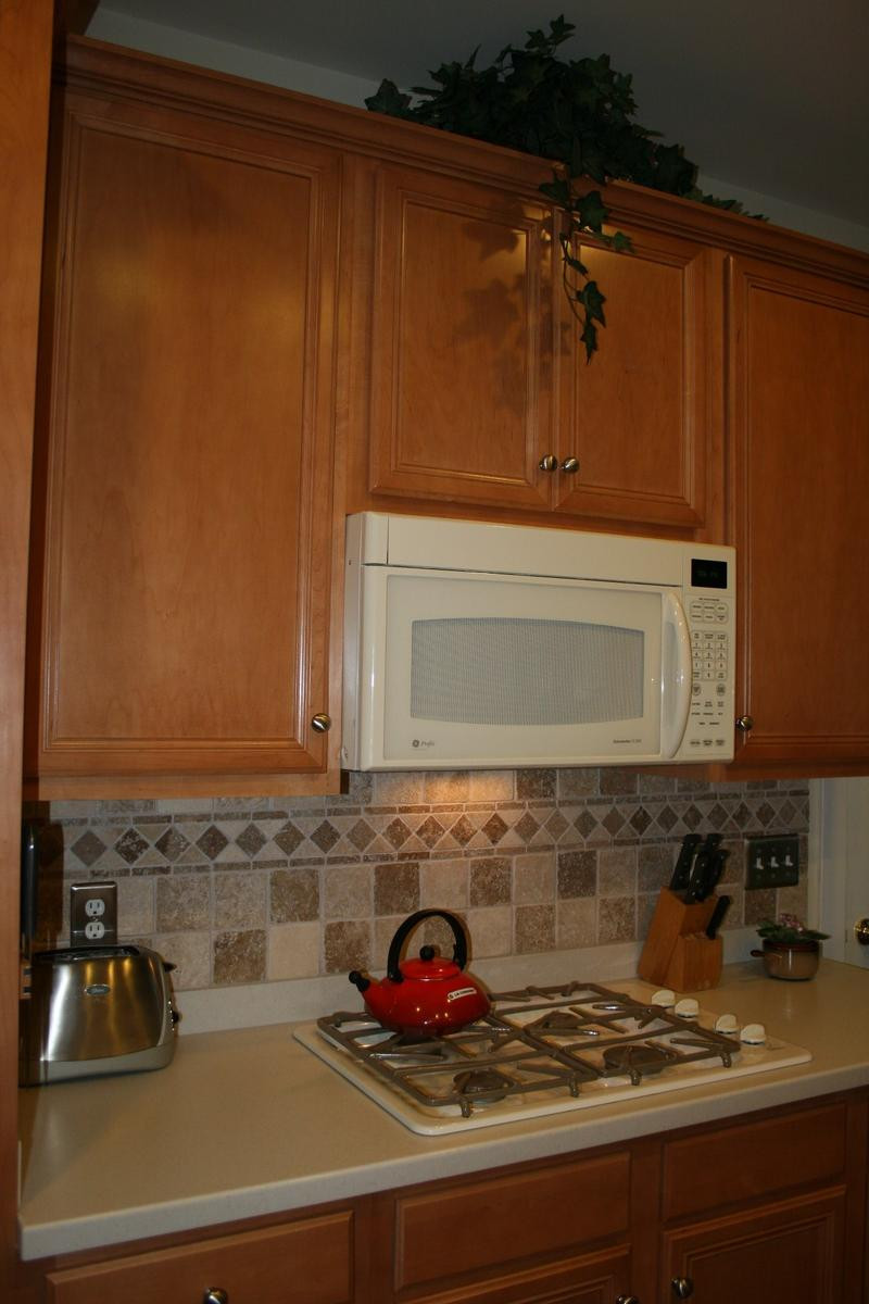 Backsplash Kitchen Tile Ideas
 Kitchen Backsplash Ideas