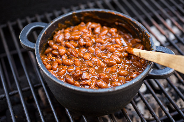 Backyard Barbecue Beans
 Baked Beans