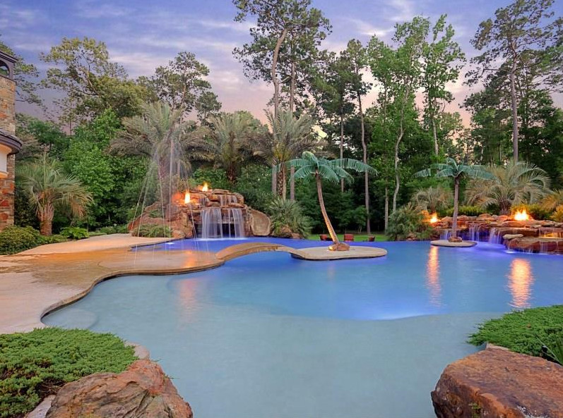 Backyard Beach Pool
 Lagoon style pool with large shallow "beach" area arched