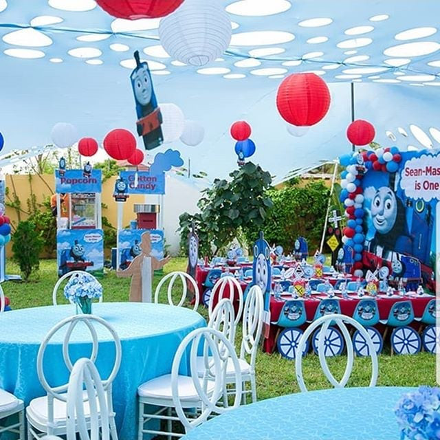 Backyard Birthday Party Ideas For 3 Year Old
 Thomas the Tank Engine