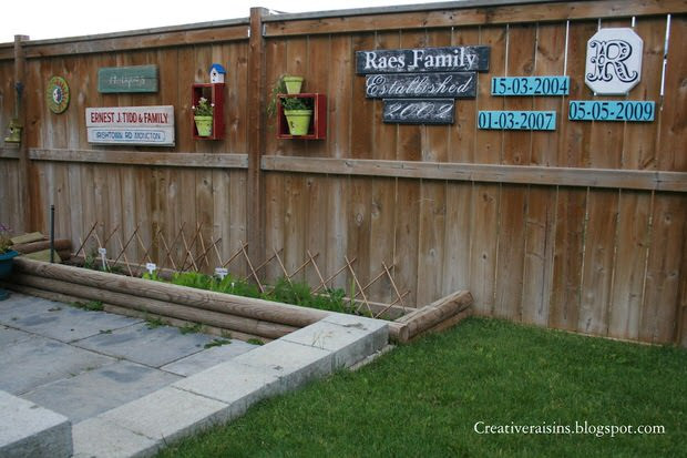 Backyard Fence Decor Ideas
 15 Creative Garden Fence Spruce Ups