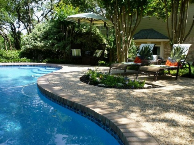 Backyard Landscaping Ideas With Pools
 16 Relaxing Backyard Swimming Pool Designs