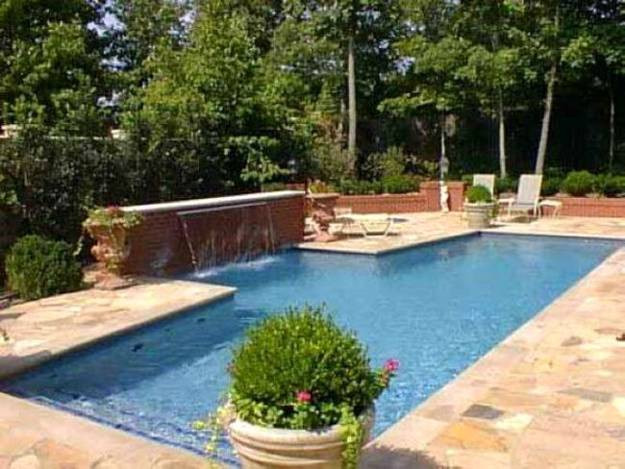 Backyard Landscaping Ideas With Pools
 20 Creative Swimming Pool Design Ideas fering Great