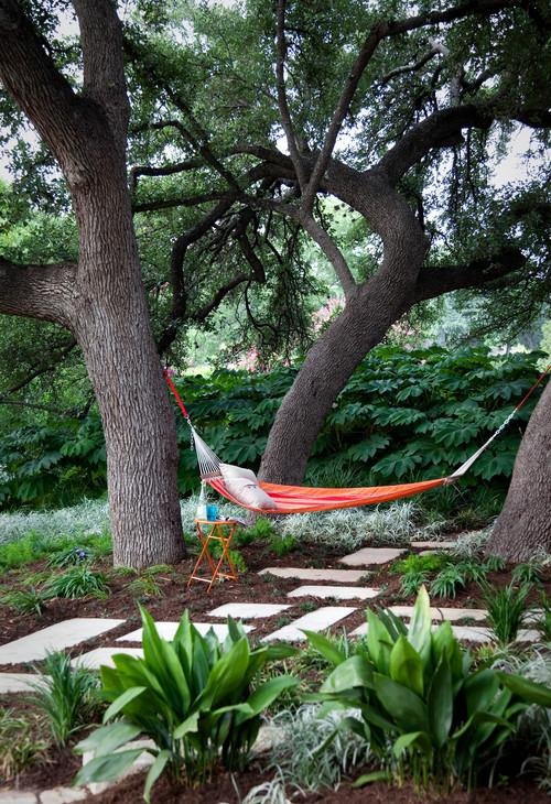 Backyard Tree Ideas
 10 Amazing And Relaxing Outdoor Living Spaces
