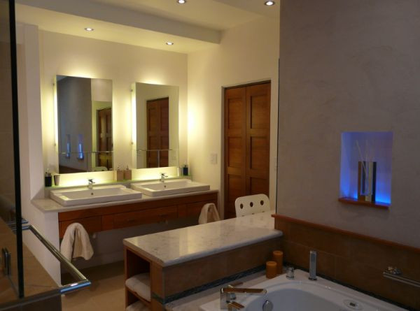 Bathroom Vanity Lighting Design
 Using LED Lighting In Interior Home Designs