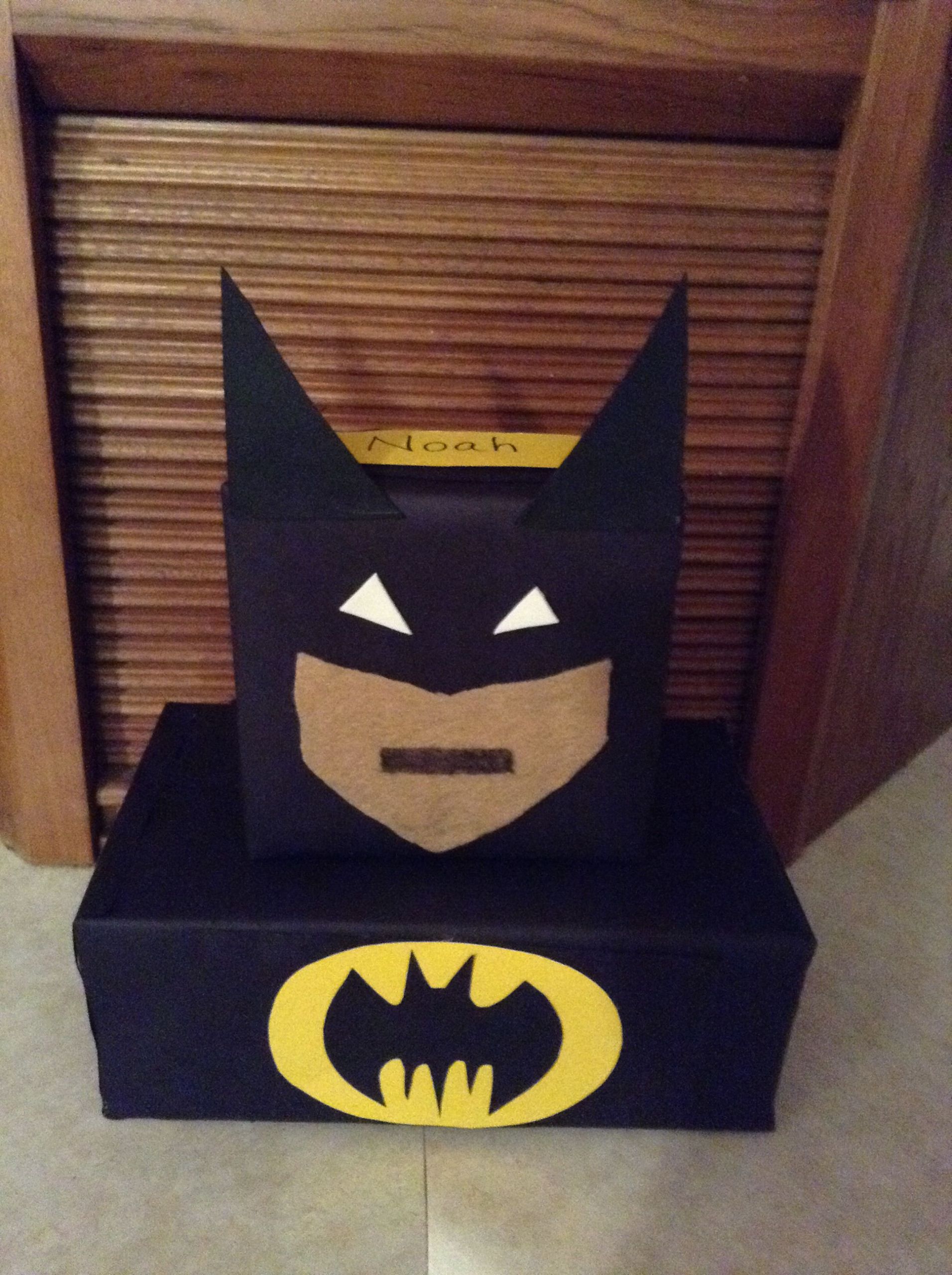 Batman Valentines Day Gifts
 Batman valentine box Valentines