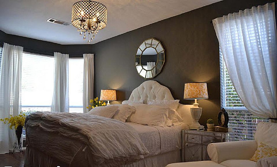 Bedroom Decoration Ideas
 9 Decorating Tips for a Romantic Bedroom