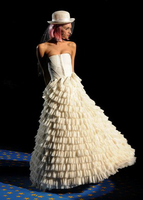 Betsey Johnson Wedding Gowns
 Betsey johnson wedding dresses