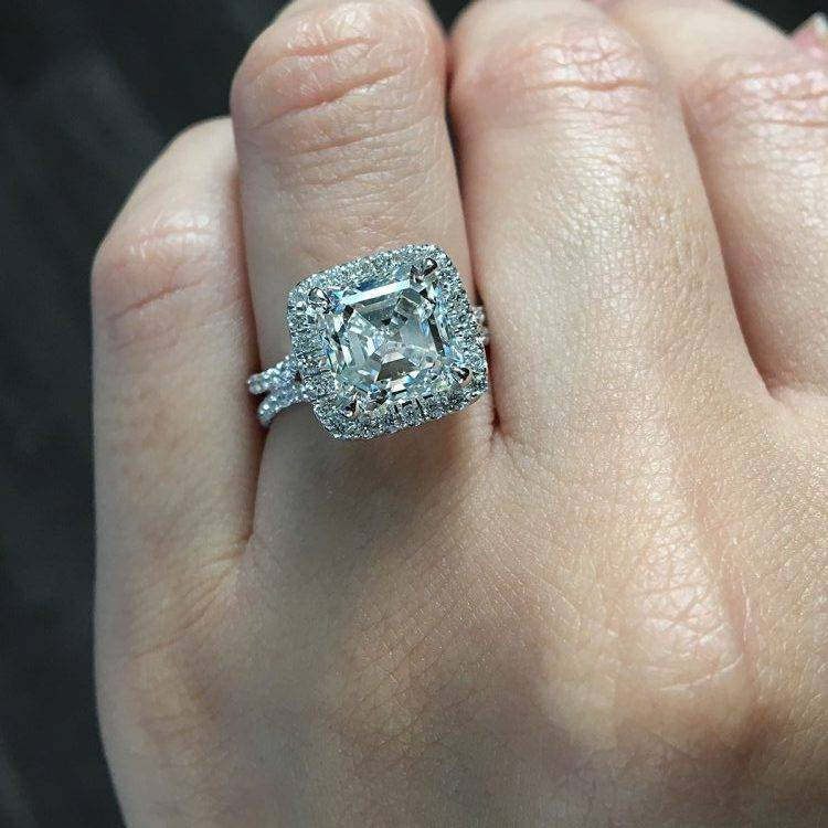 Big Diamond Rings
 BIG Engagement Rings Raymond Lee Jewelers