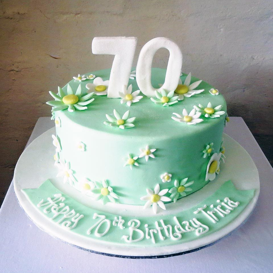 Birthday Gift Ideas For 70 Year Old Woman
 birthday cakes for women 70th