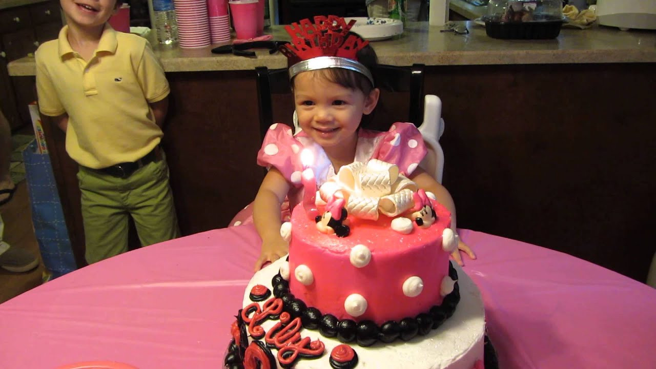 Birthday Party Ideas For 2 Year Old Girl
 2013 0714 Lily s Minnie Mouse Birthday Party 2 years old