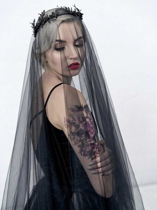 Black And White Wedding Veil
 Black Bridal Veil Circle Drop Veil Alternative Bridal
