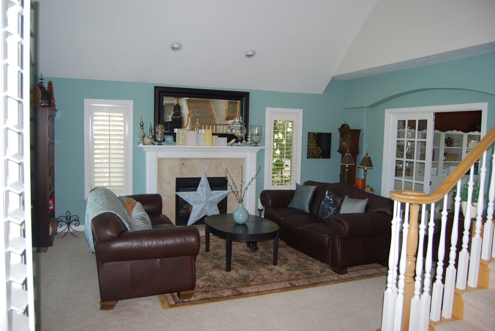 Blue Paint Living Room
 painting decorating