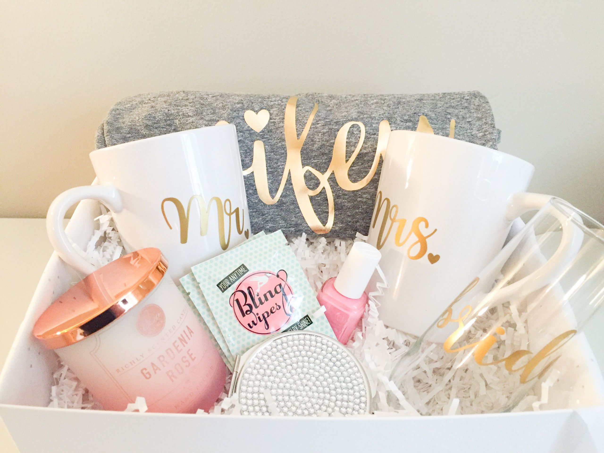 Bride Gift Basket Ideas
 bridal t basket bride to be ts custom t basket