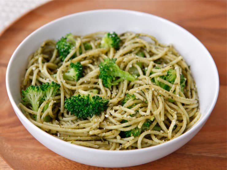 Broccoli Dinner Recipes
 Broccoli Pesto Pasta Easy Healthy Dinner Recipe