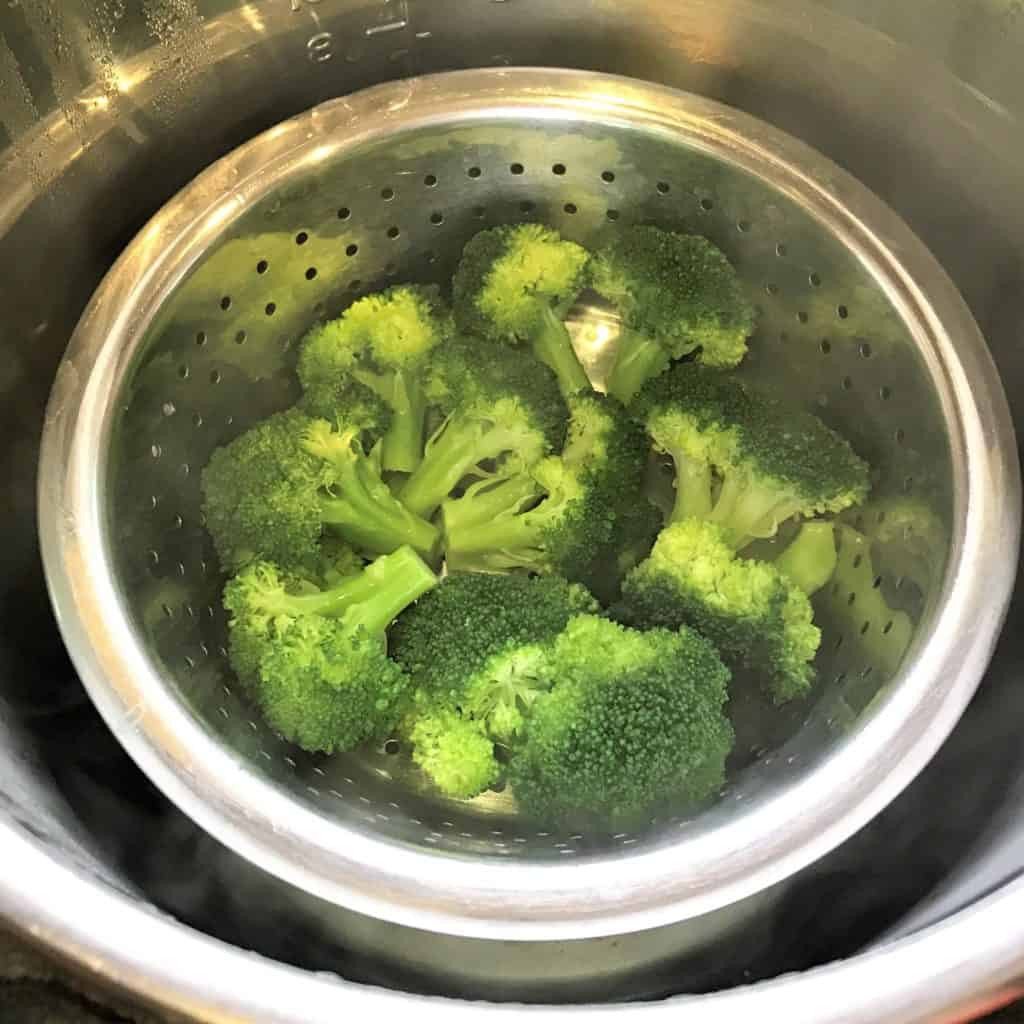 Broccoli In Instant Pot
 Amazing Steamed Broccoli Instant Pot Pressure Cooker