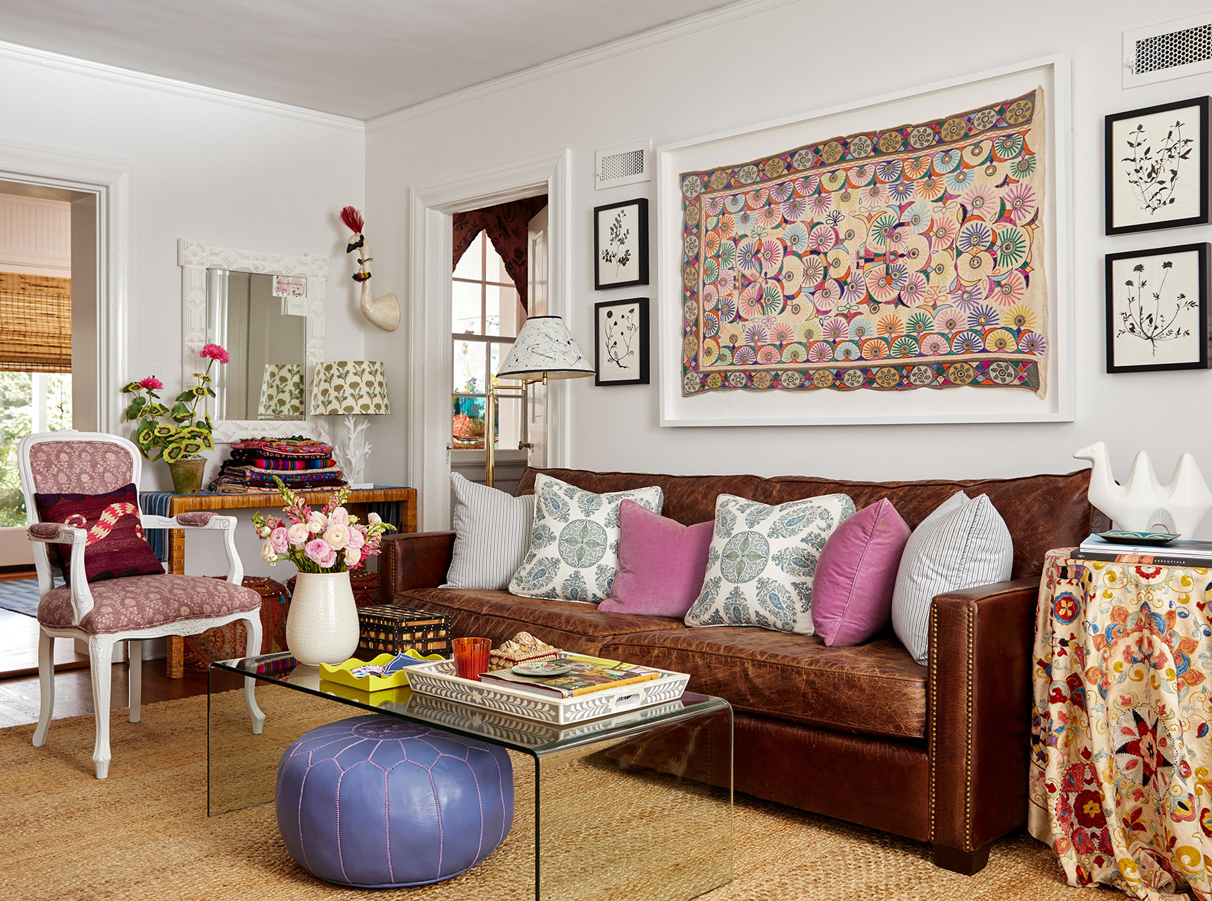 Brown Furniture Living Room Ideas
 Our Favorite Ways to Decorate with a Brown Sofa