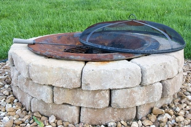 Building A Stone Fire Pit
 How To Build A Stone Fire Pit Fire Pit Ideas