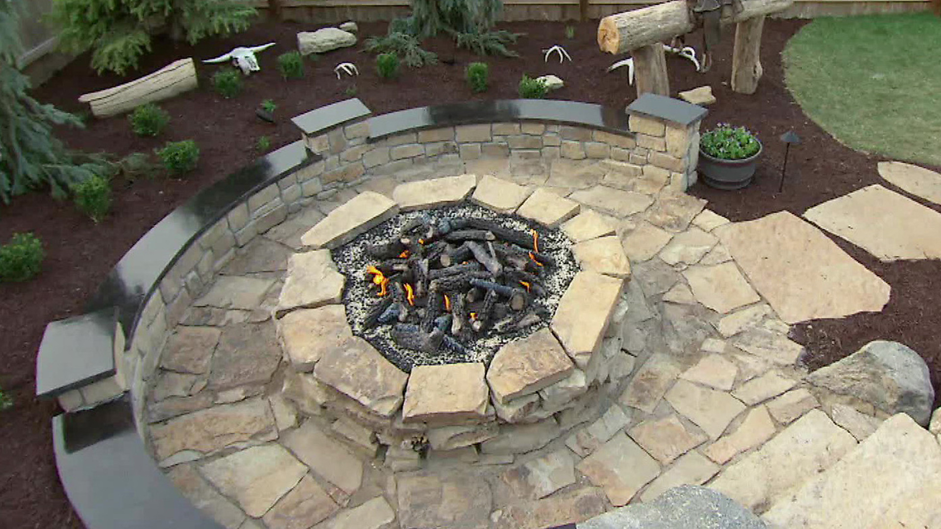 Building A Stone Fire Pit
 How to Build an Outdoor Stone Fire Pit