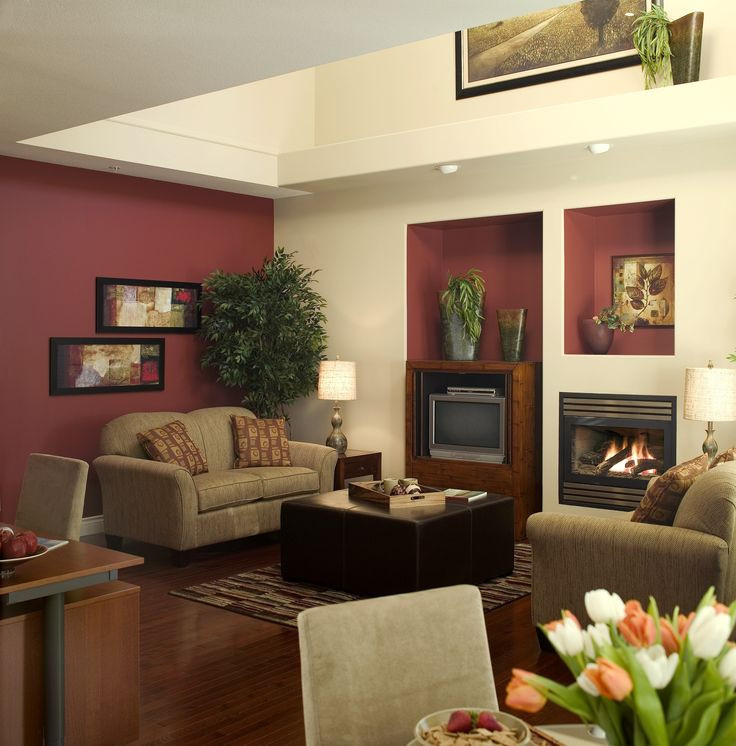Burgundy Living Room Walls
 40 best burgundy decor images on Pinterest