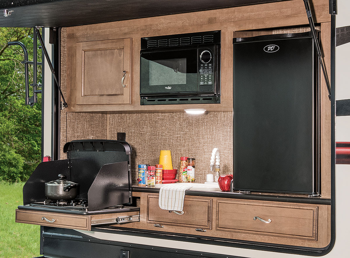 Camper Outdoor Kitchen
 Spree S333BHK Luxury Lightweight Travel Trailer