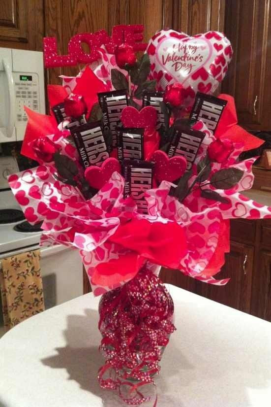 Candy Baskets For Valentines Day
 Bouquet L O V E