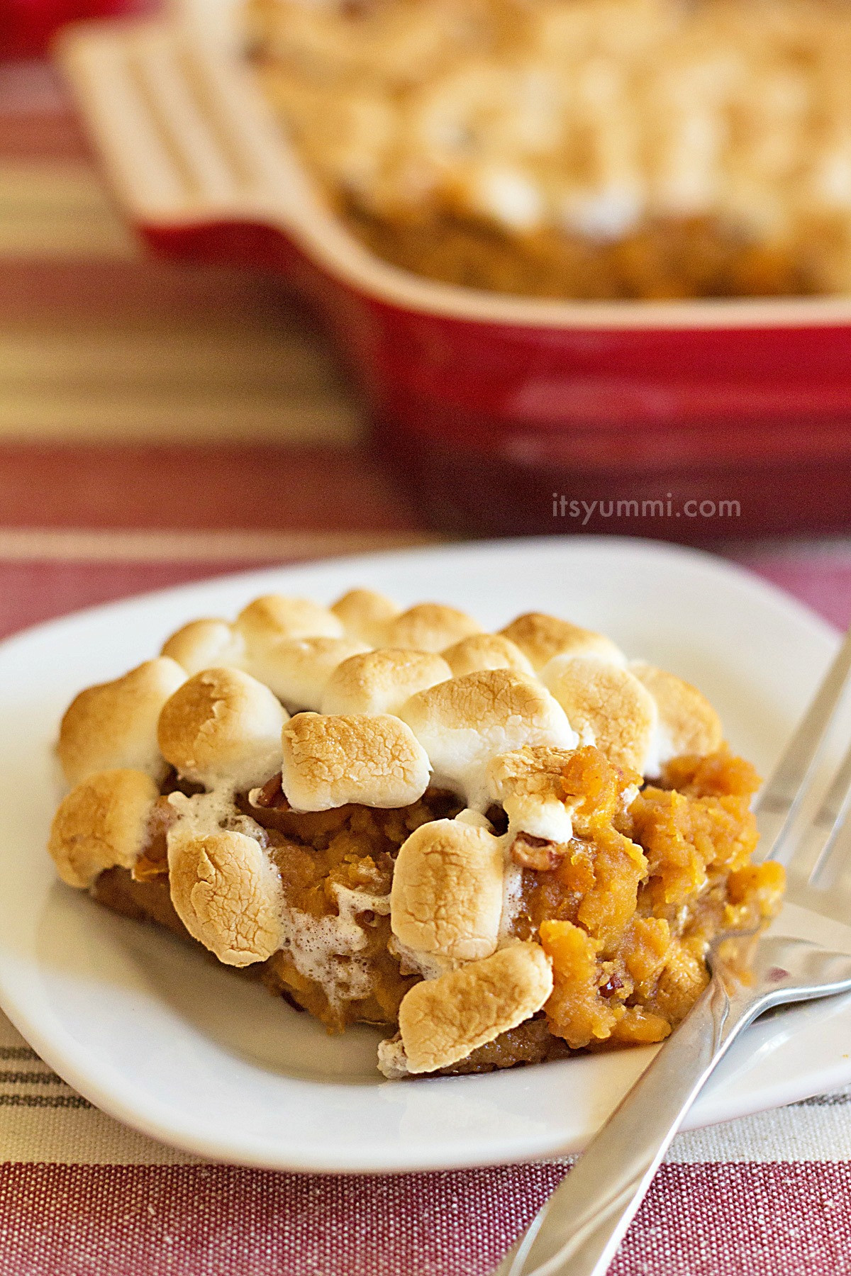 Canned Sweet Potato Casserole With Marshmallows
 Canned Sweet Potato Casserole with Marshmallows