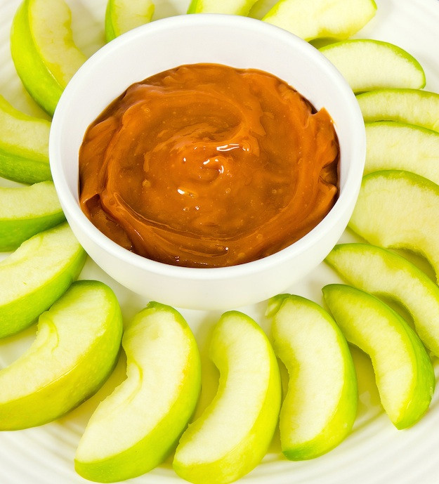 Caramel Dipping Sauce For Apples
 The BEST Easy Caramel Dip And Sauce just 3 ingre nts