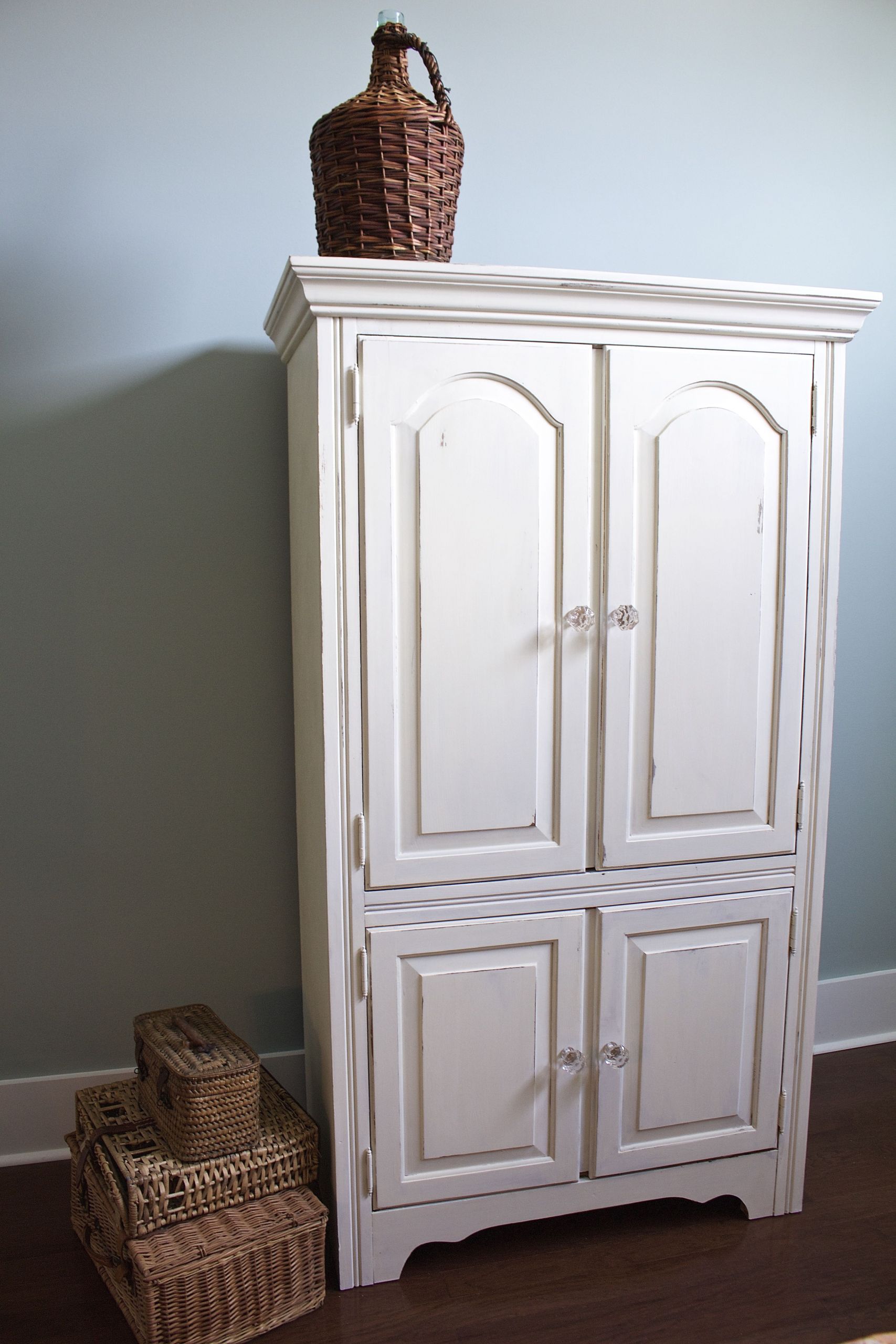 Chalk Painted Bedroom Furniture
 Chalk Painted Armoire Makeover 2 Bees in a Pod