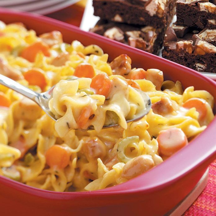 Chicken Casseroles With Noodles
 Hearty Chicken Noodle Casserole Recipe