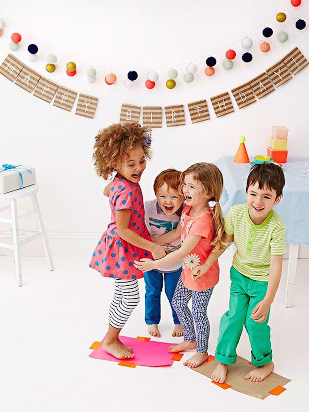 Child Birthday Party Games
 9 WAYS TO SUCCESSFULLY THROW THE MOST COLORFUL KIDS PARTY