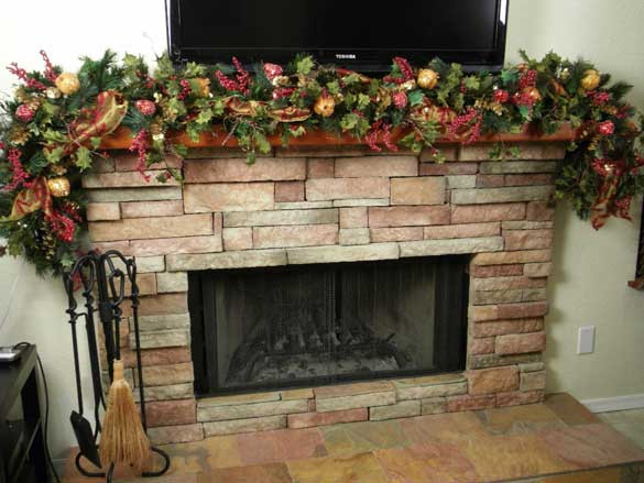 Christmas Swags For Fireplace
 Christmas Fireplace Garland Ideas InspirationSeek