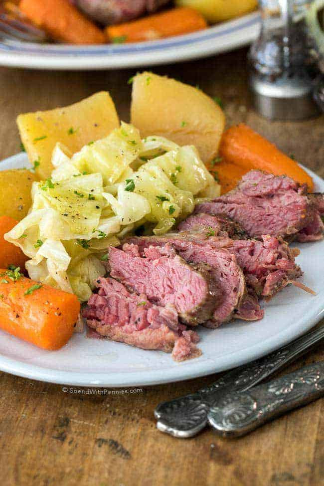 Corned Beef And Cabbage Recipe Oven
 Corned Beef and Cabbage Slow Cooker Recipe Video Spend