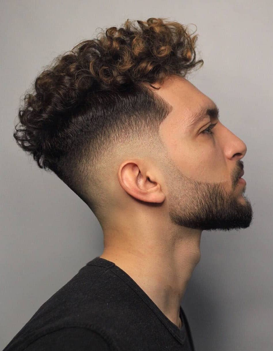 Curly Hair Haircuts For Guys
 40 Modern Men s Hairstyles for Curly Hair That Will