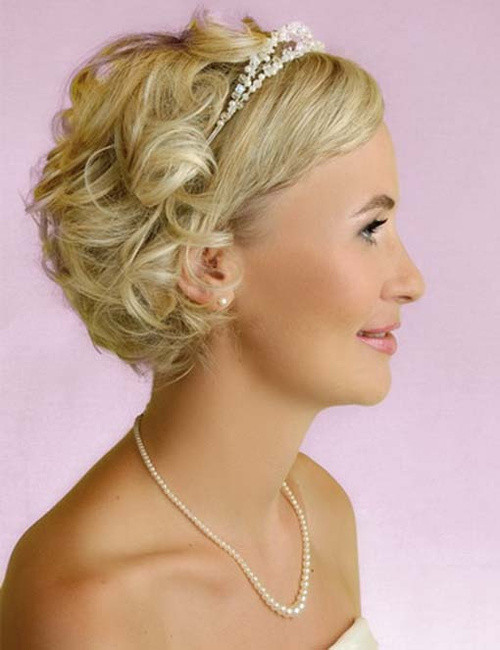 Curly Wedding Hairstyles For Short Hair
 Wedding Curly Hairstyles – 20 Best Ideas For Stylish Brides
