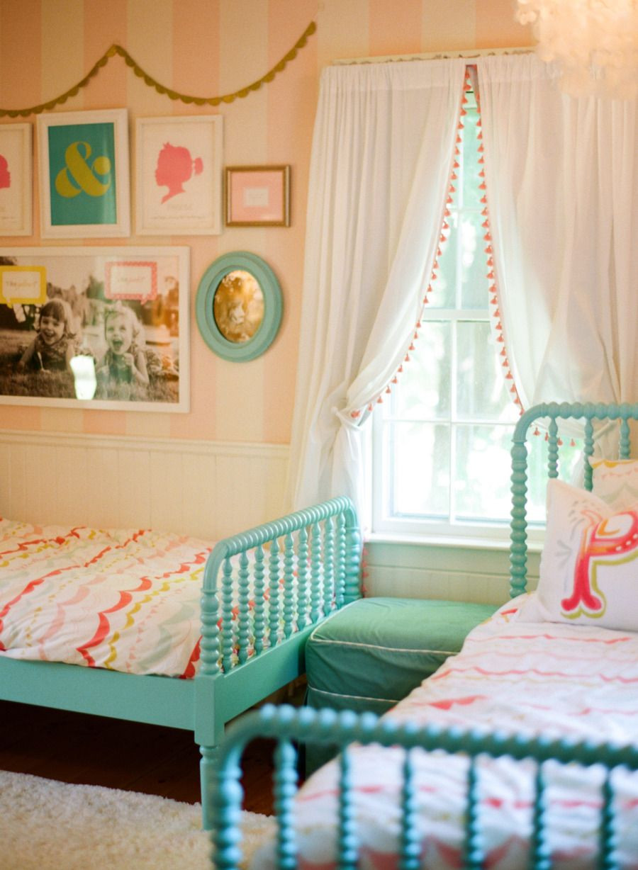 Curtains For Kids Bedroom
 20 Whimsical Toddler Bedrooms for Little Girls