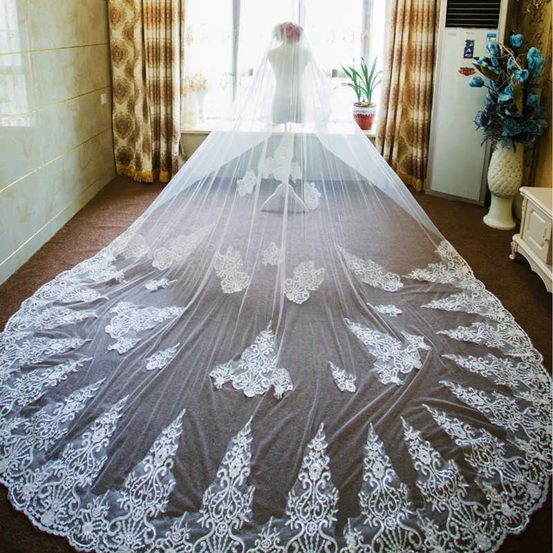Custom Wedding Veils
 embroidery lace wedding veils soft tulle 4 meters long