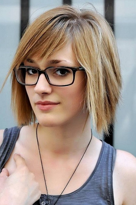 Cute Hairstyles With Glasses
 Short haircuts for teenage girls