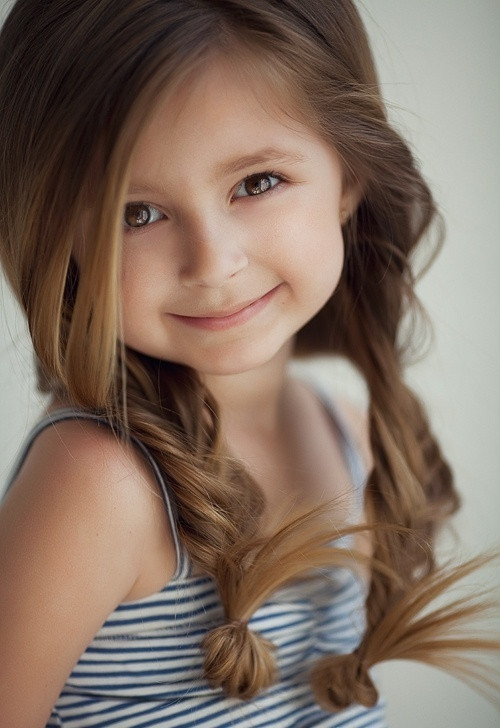 Cute Lil Girl Hairstyles
 25 Cute Hairstyles with Tutorials for Your Daughter