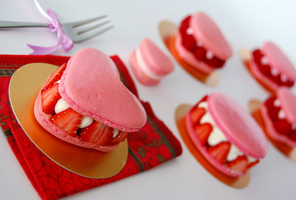 Cute Valentines Day Desserts
 18 Sweet Valentines Day Dessert Cookies and Cupcake