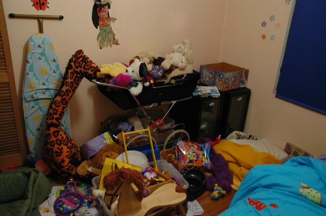 Declutter Kids Room
 7 Expert Tips And Tricks To Declutter Your Kids Rooms