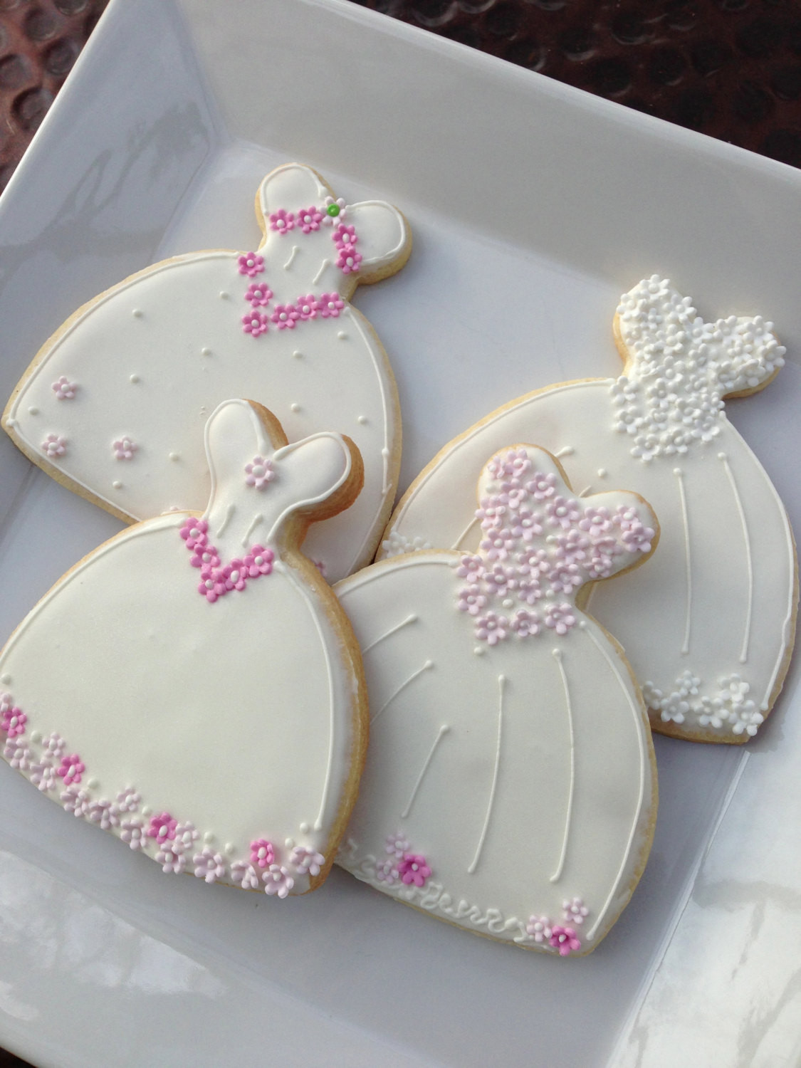 Decorated Wedding Cookies
 Decorated Cookie Wedding Dress cookie Favor