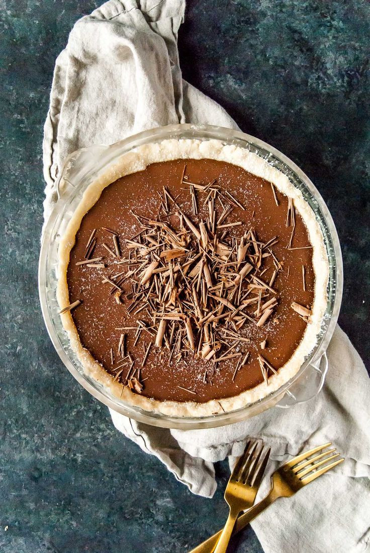 Dessert Recipes That Use A Lot Of Milk
 This easy vegan chocolate cream pie is made without tofu